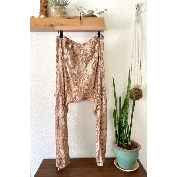 Acacia Cambodia silk pants in Python - Picture 5 of 9